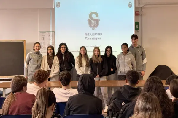 Generazione S incontro scuole superiori Generazione S incontro scuole superiori con Erika Santoro ed Edoardo Iannoni