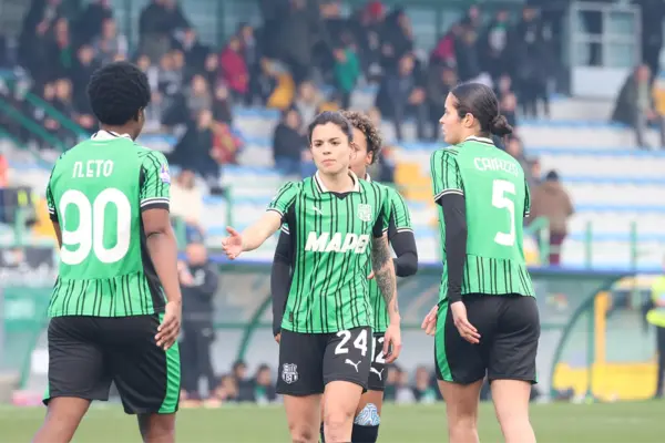 De Rita in Sassuolo-Parma De Rita in azione in Sassuolo-Parma