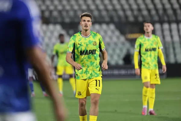 Daniel Boloca Daniel Boloca in azione in Como-Sassuolo