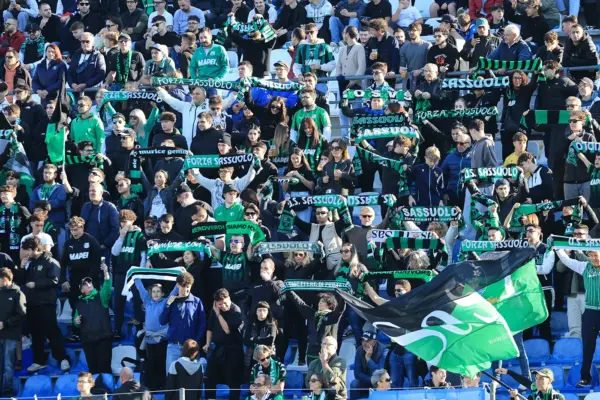 Tifosi del Sassuolo in curva al Mapei Stadium